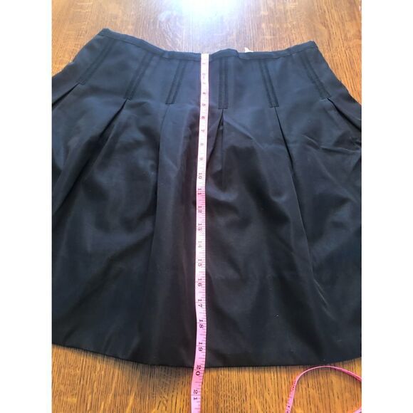 GAP Black Mini-Skirt with Pleat Darts & Pockets Size 8 - Picture 3 of 11